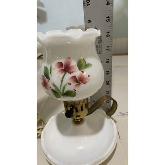 Vintage Milk Glass Hurricane Parlor Hand Painted Floral Lamp Scallop Base Style - Picture 15 of 16